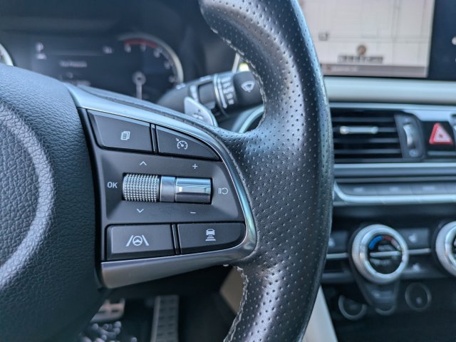 Used 2022 Genesis G70 3.3T RWD image 28