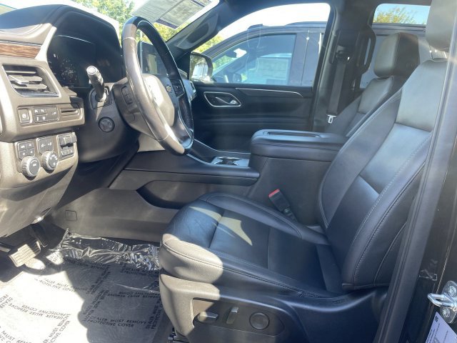 Used 2022 Chevrolet Tahoe LT w/ LT Signature Package AWD/4WD image 12
