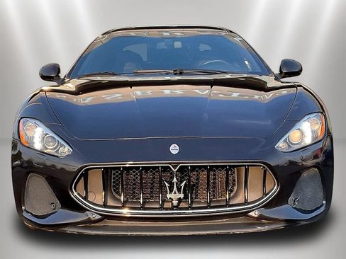 Used 2018 Maserati GranTurismo Sport RWD image 2