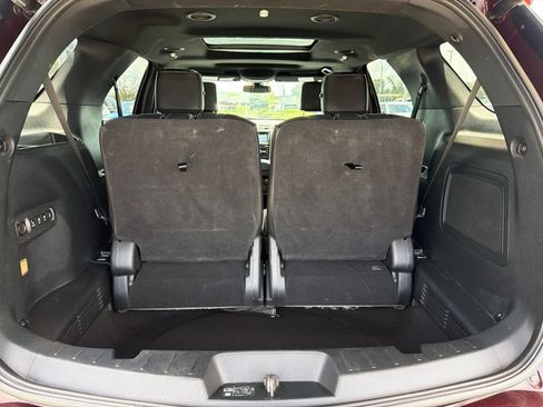 Used 2018 Ford Explorer Platinum AWD/4WD image 23