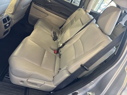 Used 2022 Honda Pilot Special Edition image 31