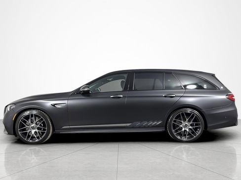 Used 2023 Mercedes-Benz E 63 AMG S image 2