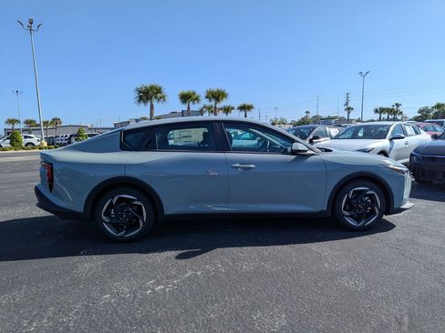 New 2026 Kia K4 GT-Line Turbo FWD image 9