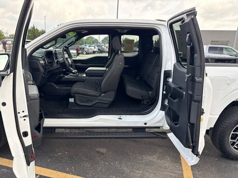 Used 2023 Ford F150 XLT w/ Equipment Group 302A High AWD/4WD image 27