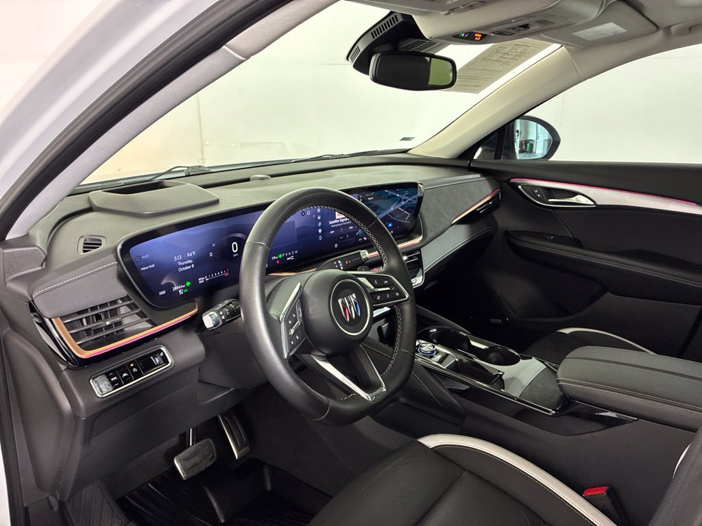 Used 2025 Buick Envision Sport Touring AWD/4WD image 19