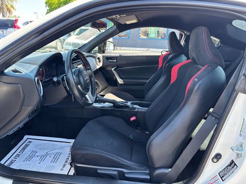 Used 2015 Scion FR-S RWD image 10
