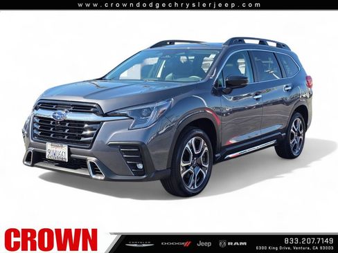 Used 2025 Subaru Ascent Touring w/ Popular Package #2 AWD/4WD image 3
