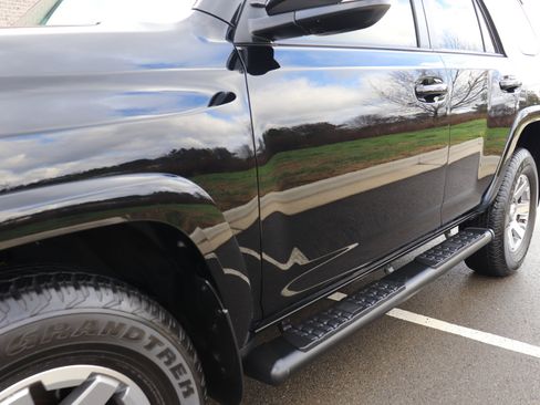 Used 2016 Toyota 4Runner Trail Premium image 20