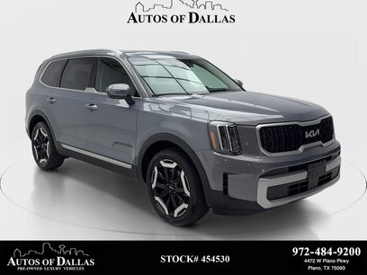 Used 2024 Kia Telluride EX w/ EX Captain's Chair Package