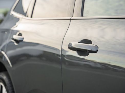 New 2026 Volvo XC60 B5 Ultra w/ Protection Package Premier image 16