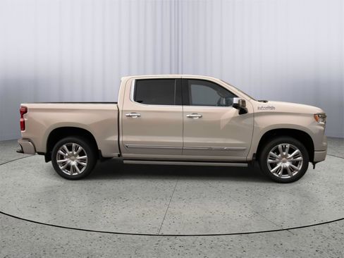 New 2026 Chevrolet Silverado 1500 High Country AWD/4WD image 9