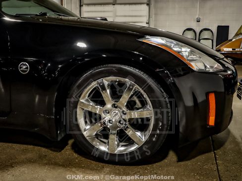 Used 2004 Nissan 350Z Touring image 56