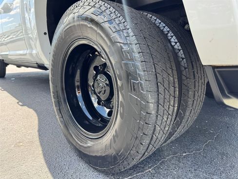 Used 2021 RAM 3500 Laramie AWD/4WD image 11