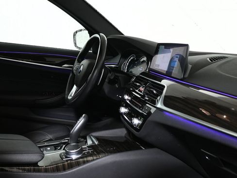 Used 2019 BMW 540i xDrive AWD/4WD image 8