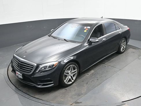 Used 2016 Mercedes-Benz S 550 4MATIC Sedan image 38