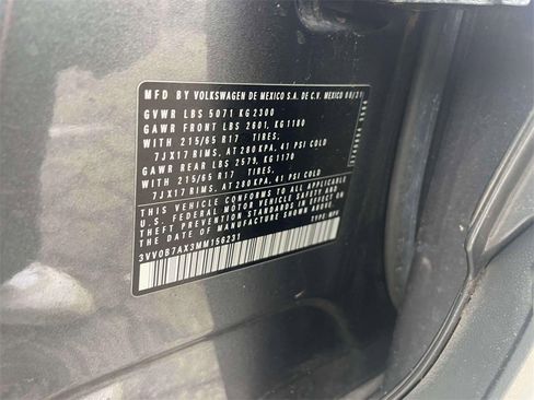 Used 2021 Volkswagen Tiguan S image 18