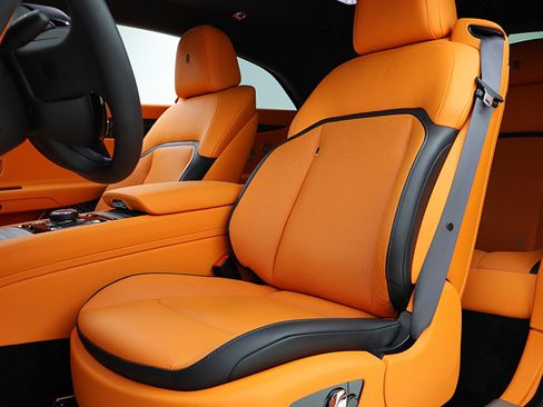Used 2026 Rolls-Royce Spectre AWD/4WD image 26