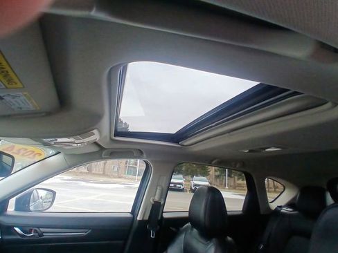 Used 2024 MAZDA CX-5 Carbon Edition image 22