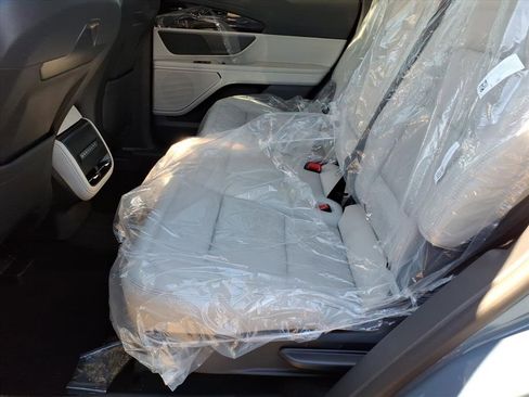 New 2026 Lincoln Nautilus Premier image 11