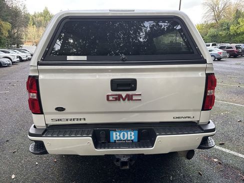 Used 2018 GMC Sierra 3500 Denali w/ Duramax Plus Package image 6