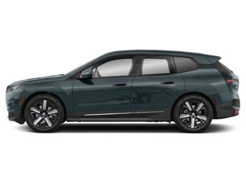 Used 2022 BMW iX xDrive50 w/ Premium Package AWD/4WD image 3