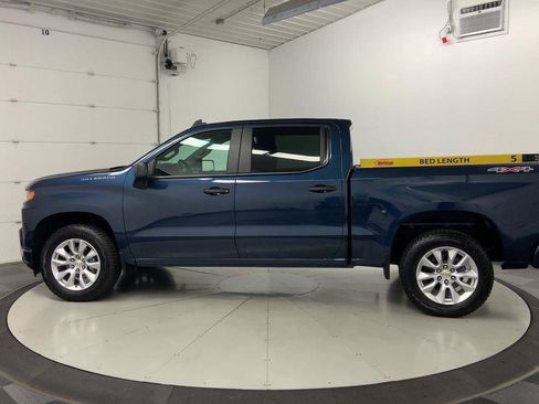Used 2021 Chevrolet Silverado 1500 Custom AWD/4WD image 5