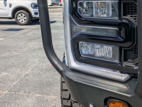 New 2026 Ford F250 Lariat w/ Black Appearance Package image 22