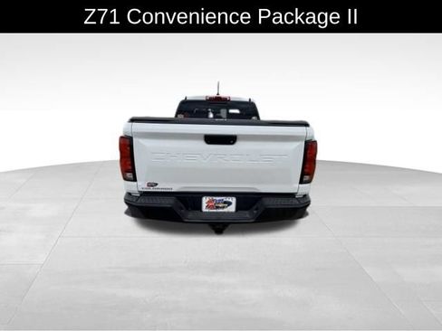 Used 2023 Chevrolet Colorado Z71 w/ Z71 Convenience Package 2 AWD/4WD image 6