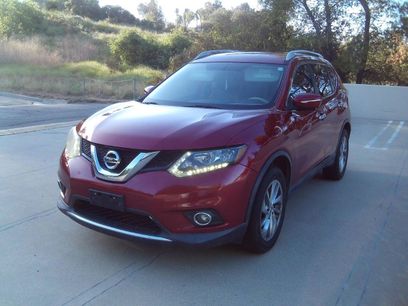 Used 2014 Nissan Rogue SL