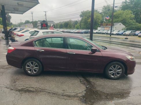 Used 2015 Honda Accord LX image 7