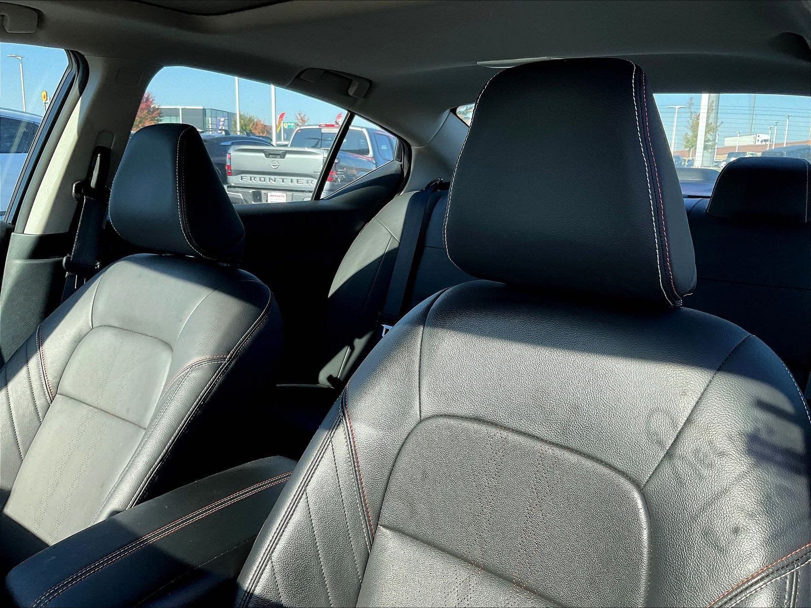 Used 2025 Nissan Altima 2.5 SR w/ SR Premium Package FWD image 5