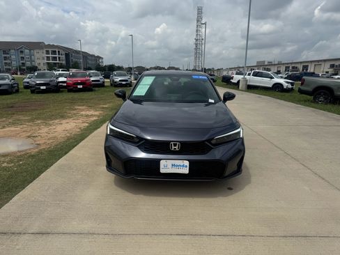 Certified 2025 Honda Civic Sport image 3