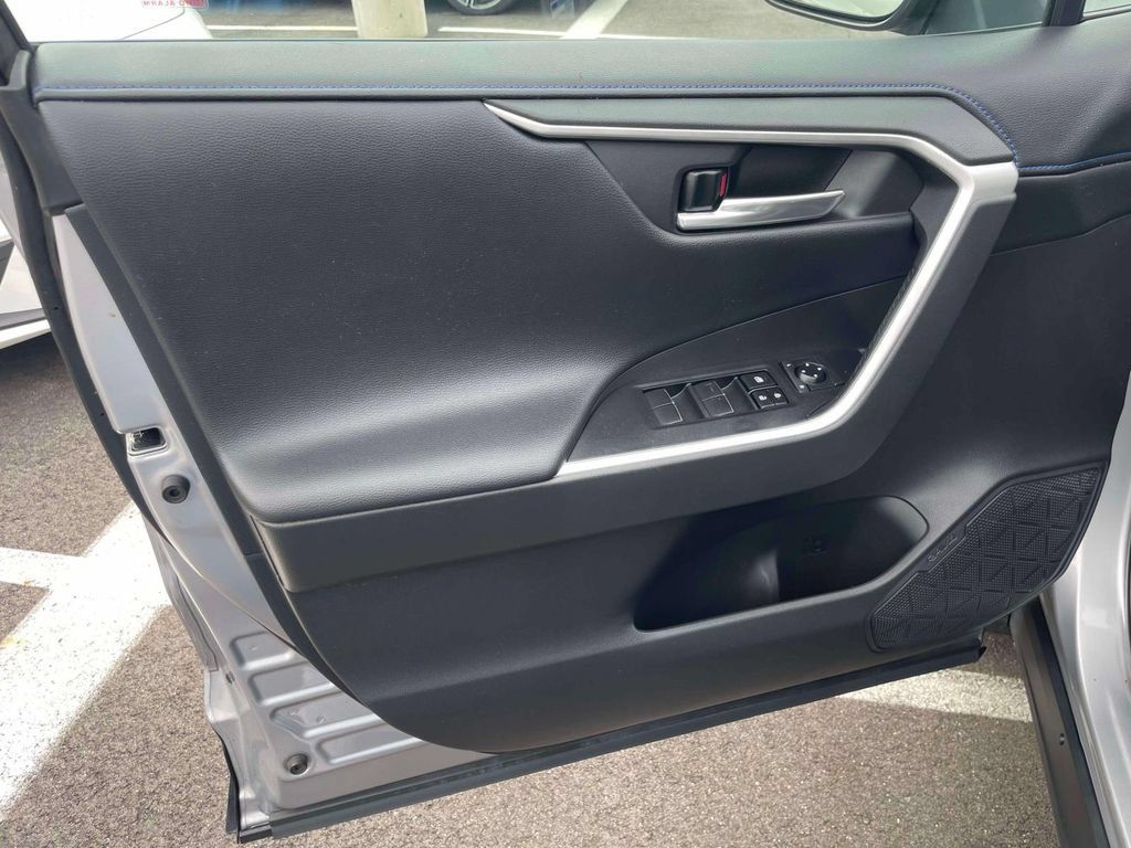 Used 2024 Honda CR-V Sport image 16