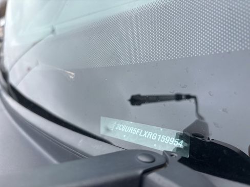 Used 2024 RAM 2500 Laramie image 10