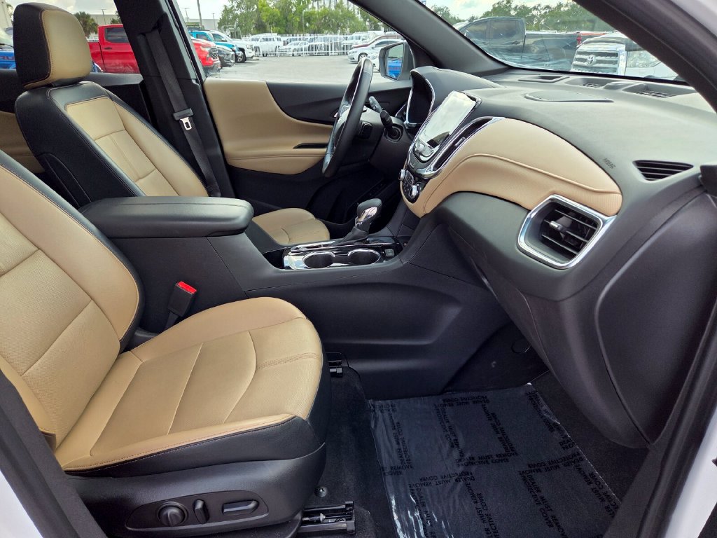 Certified 2024 Chevrolet Equinox Premier FWD image 17