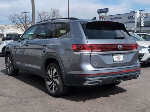 Used 2025 Volkswagen Atlas SE image 5