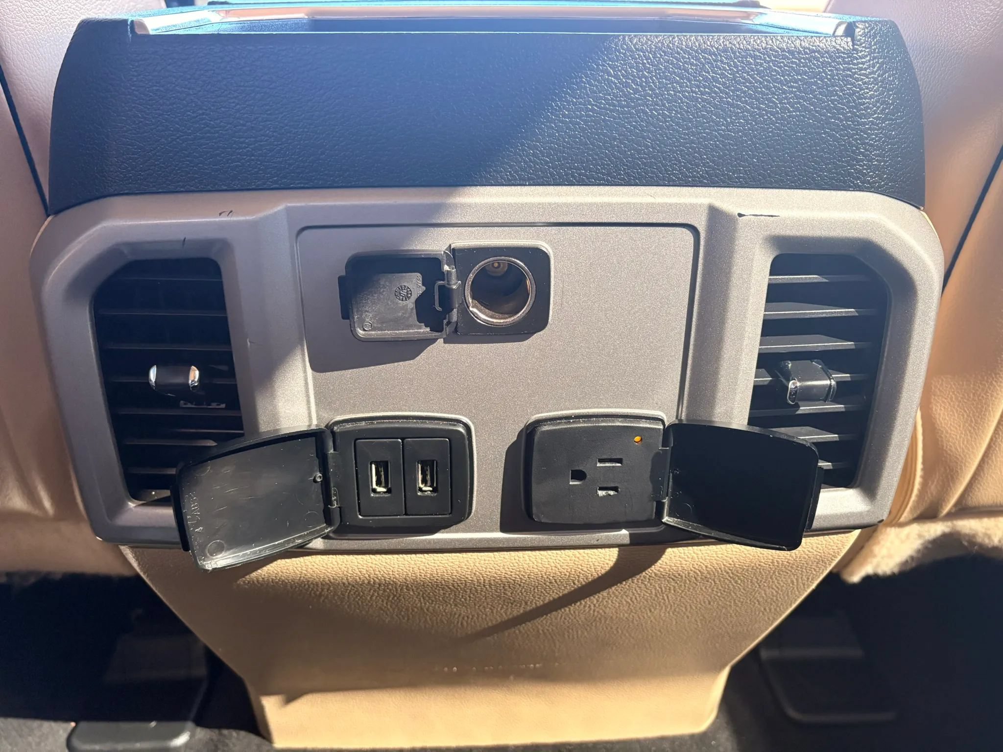 Used 2019 Ford F250 Lariat w/ Tow Technology Bundle AWD/4WD image 29