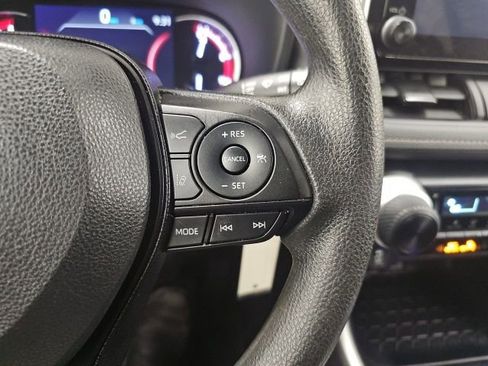 Certified 2024 Toyota RAV4 LE image 21