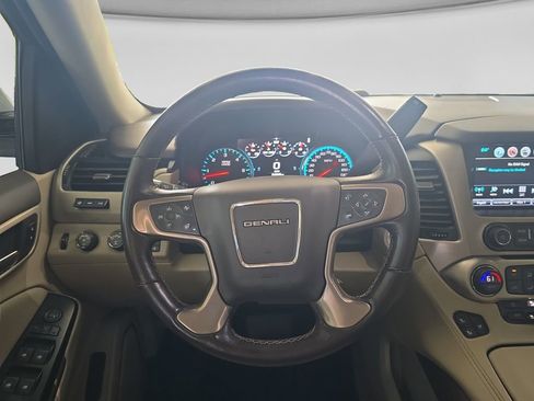 Used 2019 GMC Yukon XL Denali w/ Denali Ultimate Package image 13