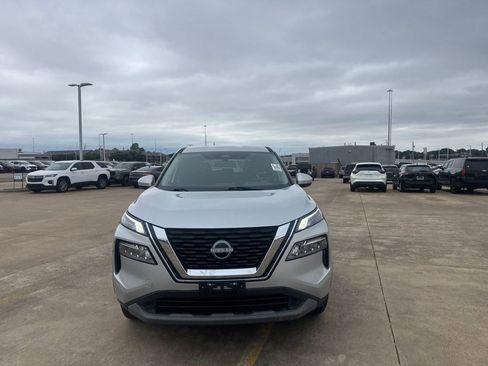 Certified 2023 Nissan Rogue SV AWD/4WD image 4