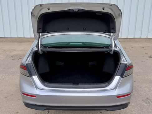 Used 2024 Honda Accord EX image 15