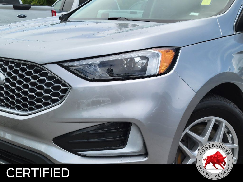 Certified 2024 Ford Edge SEL AWD/4WD image 11