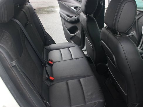 Used 2022 Buick Encore GX Essence w/ Advanced Technology Package FWD image 35