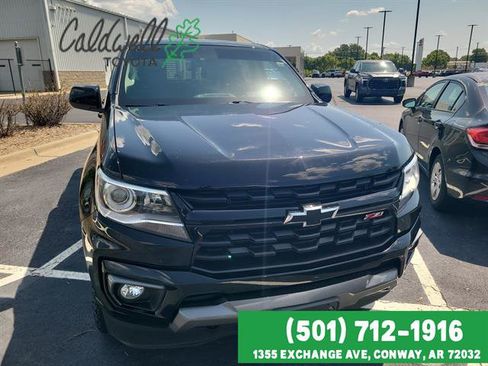 Used 2022 Chevrolet Colorado Z71 w/ Z71 Midnight Edition AWD/4WD image 3