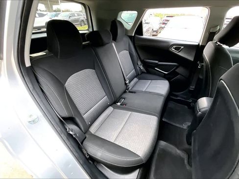 Used 2020 Kia Soul S image 18