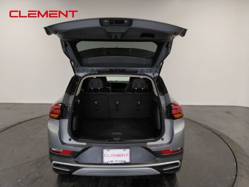 Used 2025 Buick Encore GX Preferred image 9