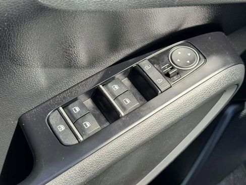 Used 2023 Kia Soul S FWD image 21