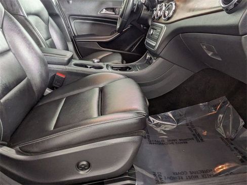 Used 2018 Mercedes-Benz GLA 250 GLA 250 image 30