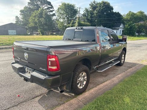 Used 2024 RAM 2500 Laramie AWD/4WD image 7