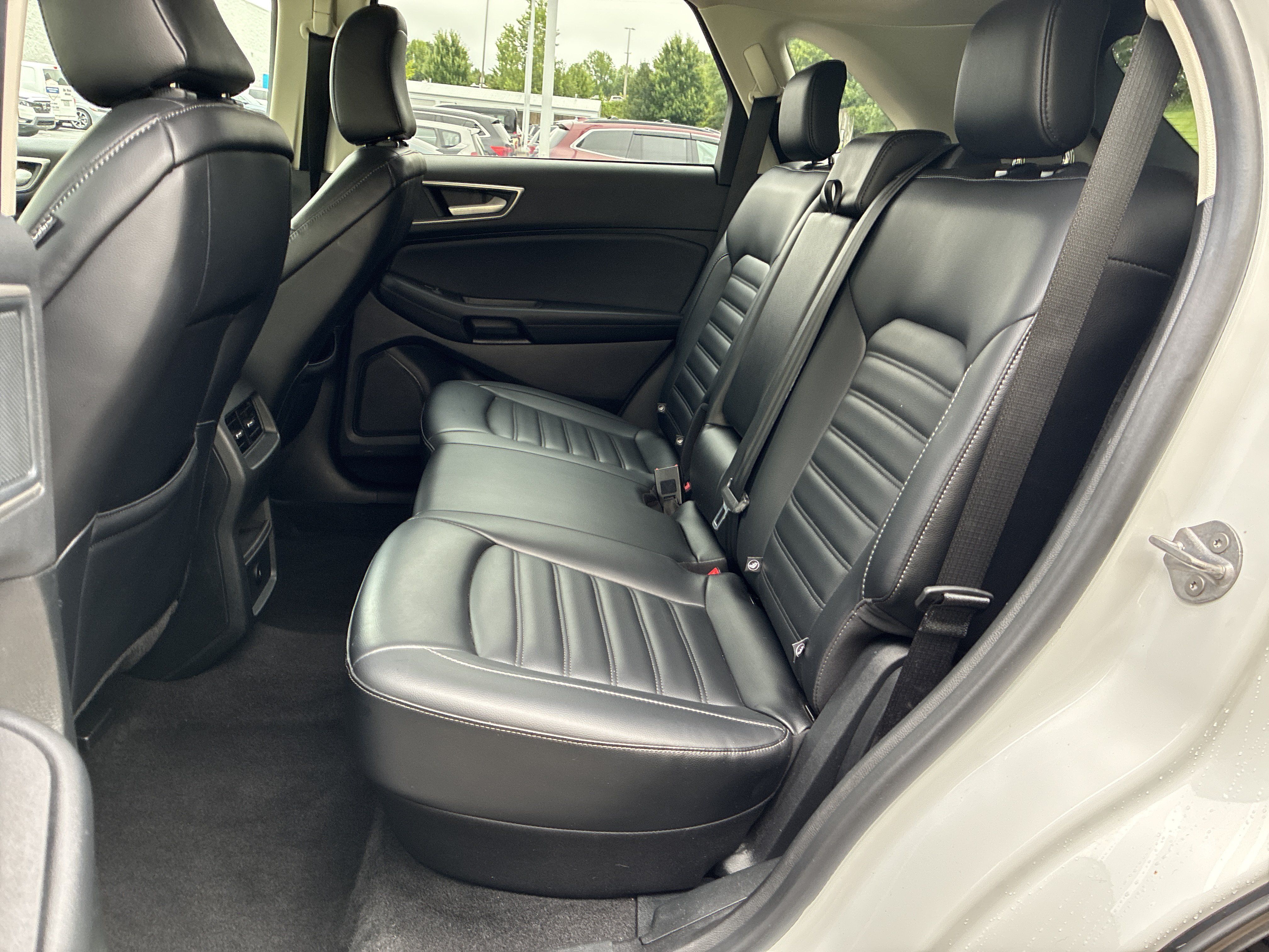 Used 2024 Ford Edge SEL AWD/4WD image 31